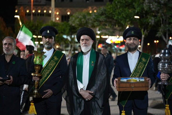 حضور سفیران کریمه اهل‌بیت(س) در تجمع مردمی پردیسان قم