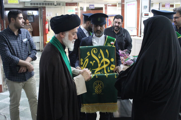 شمیم عطر کرامت در پایتخت ایران پیچید