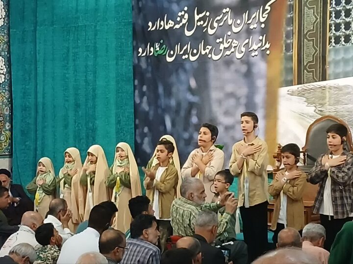 تصاویر/ جشن‌میلاد با اسعاد شمس الشموس امام رضا(ع) با حضور امام جمعه شاهرود