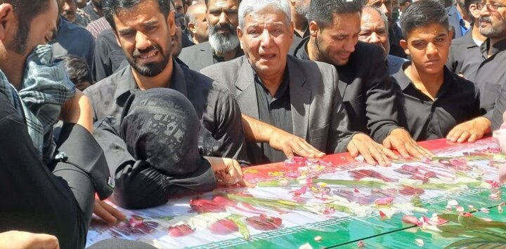 تصاویر/ تشییع پیکر دو شهید فراجا در زاهدان برگزار شد