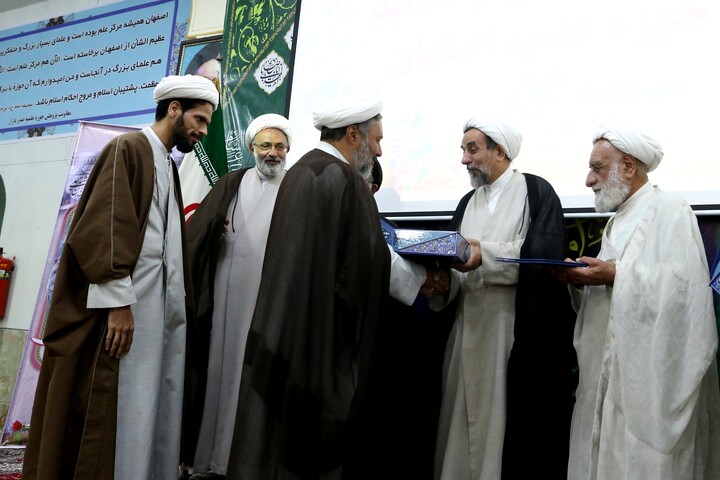 تصاویر / همایش سالانه اساتید حوزه علمیه اصفهان