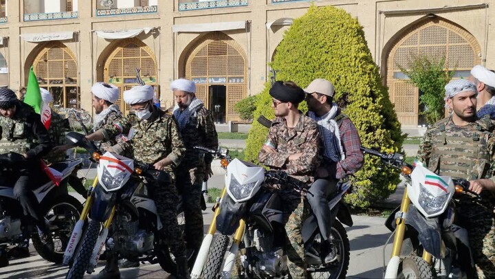 تصاویر| حضور روحانیون اصفهان در رزمایش «جان فدا»؛ تجدید پیمان با آرمان‌های انقلاب