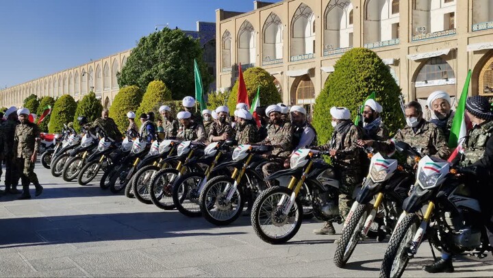 تصاویر| حضور روحانیون اصفهان در رزمایش «جان فدا»؛ تجدید پیمان با آرمان‌های انقلاب