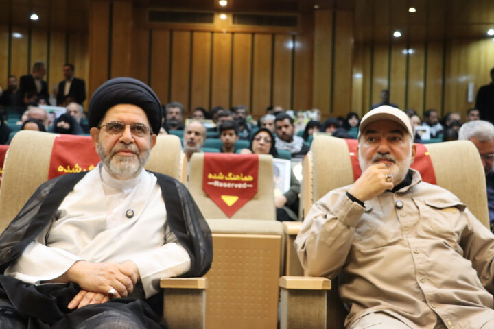 آیین تجلیل و تکریم خانواده‌های معظم شهدای جنگ رمضان استان خوزستان