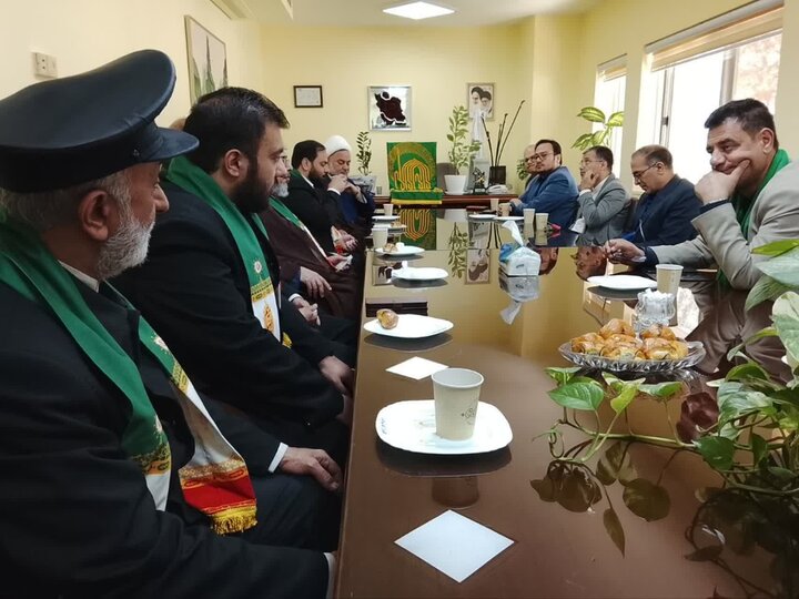 تصاویر/ حضور کاروان  زیر سایه  خورشید در شهرستان دلیجان