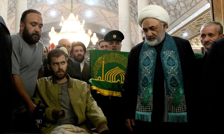تصاویر/ مراسم معنوی غبارروبی مضجع مطهر حضرت عبدالعظیم(ع)
