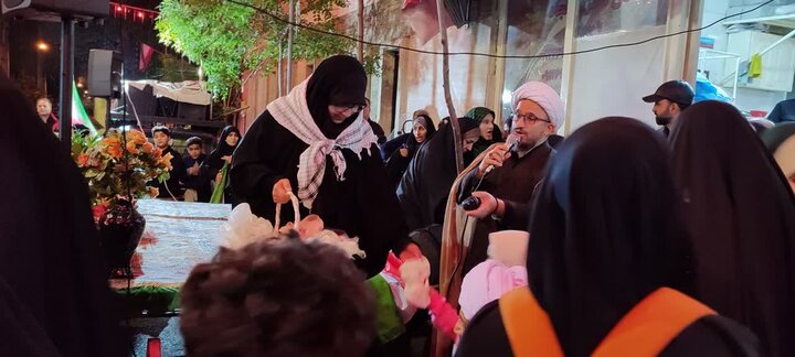 تصاویر/ اجتماع بزرگ اهالی مساجد و هیئت های مذهبی محله مجیدیه در مسجد سید سجاد(ع)