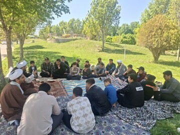 تصاویر/ اردوی نیمروزه نسیم هدایت در پلدشت؛ پیوند مدیریت حوزوی با نسل جوان کانون مهدوی