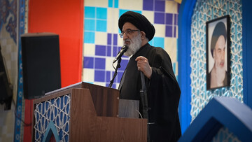اتحاد ملی، میدان رزم و تبعیت از امر ولی‌فقیه، از شرایط تحقق پیروزی است