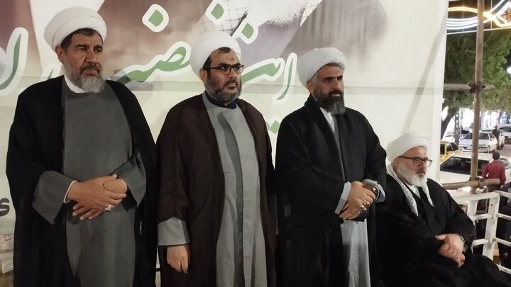 تصاویر/ شصت و یکمین شب متوالی؛ مردم انقلابی شهرستان میاندوآب بار دیگر پشتیبانی خود را از نیروهای مسلح و رهبری اثبات کردند