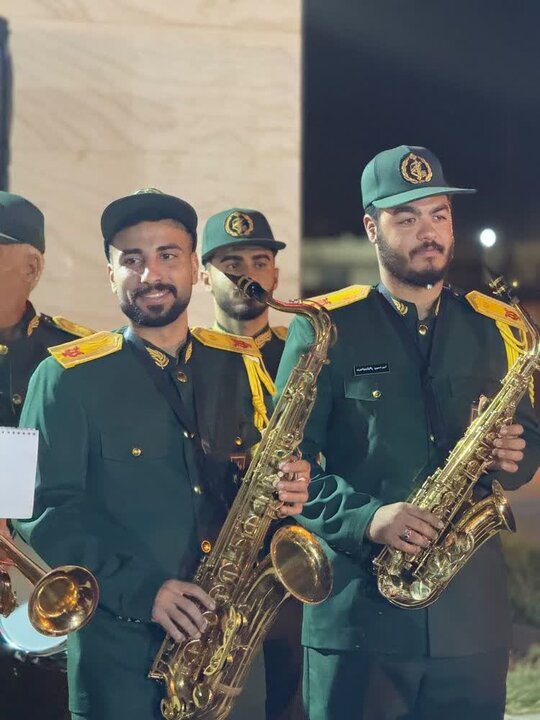 تصاویر/ اجتماع جان فدایان ایران در بندر ریگ