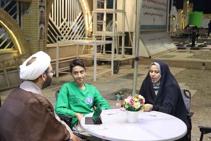 تصاویر/ کافه رستوران قرآنی در گلزار شهدای کرمان