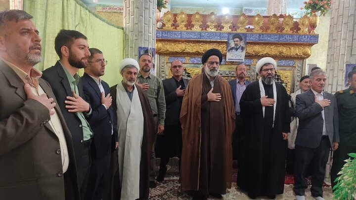تصاویر/همایش بزرگداشت امامزادگان در جوار امامزادگان سه فرزندان (ع)الیگودرز
