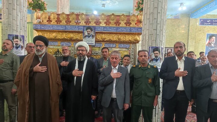 تصاویر/همایش بزرگداشت امامزادگان در جوار امامزادگان سه فرزندان (ع)الیگودرز