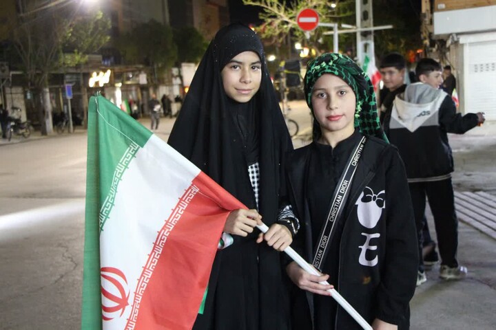 تصاویر/ تجمع هم‌بستگی و انتقام‌جویی مردم ملایر