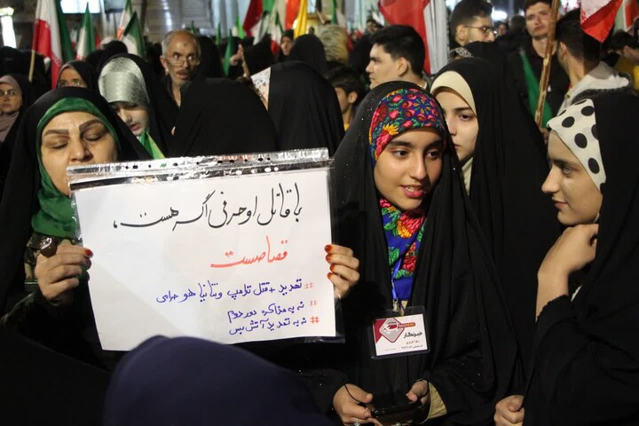 تصاویر/ تجمع هم‌بستگی و انتقام‌جویی مردم ملایر
