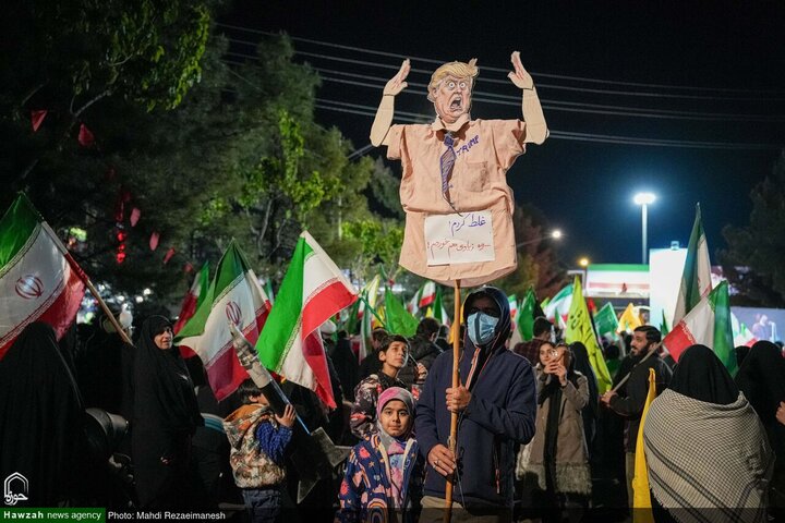 Photos/ La 60e nuit de renouvellement du pacte du peuple avec les idéaux de la République islamique d’Iran