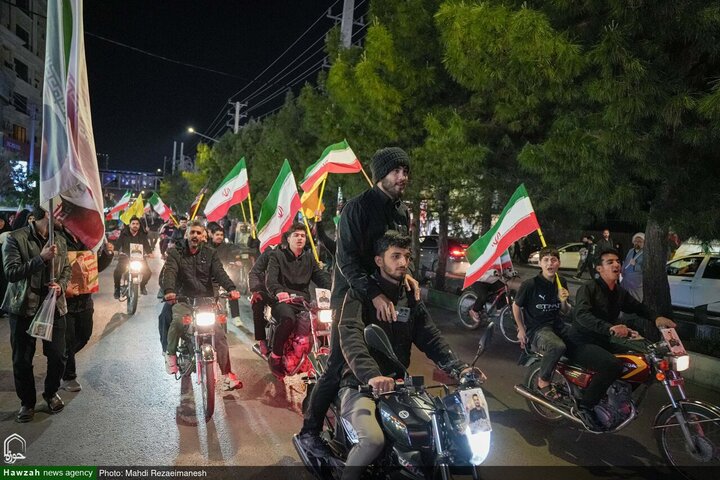 Photos/ La 60e nuit de renouvellement du pacte du peuple avec les idéaux de la République islamique d’Iran
