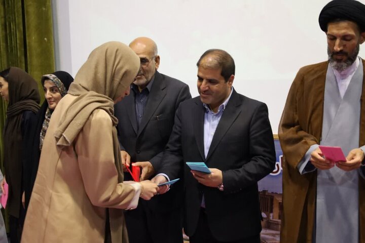 تصاویر/ آیین تکریم دختران یزدی