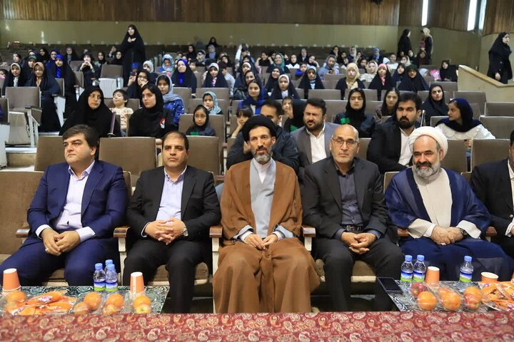 تصاویر/ آیین تکریم دختران یزدی