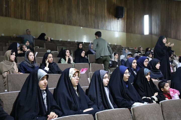 تصاویر/ آیین تکریم دختران یزدی