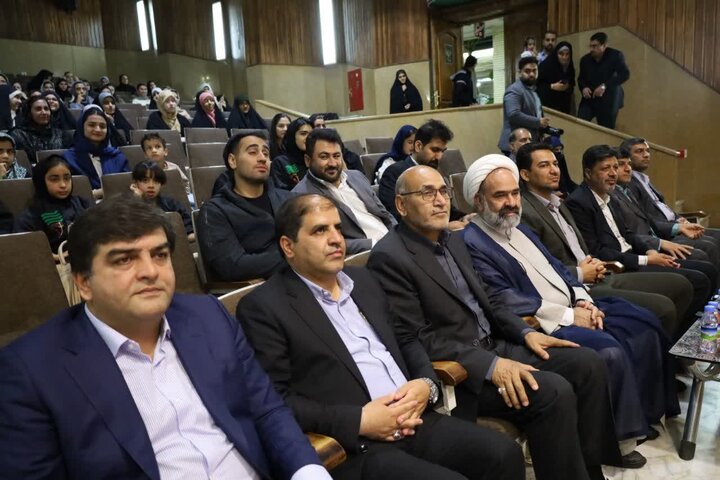 تصاویر/ آیین تکریم دختران یزدی