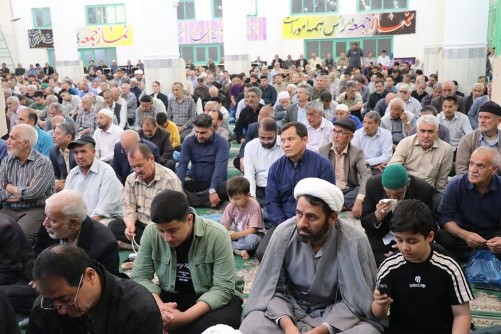 تصاویر/ اقامه نماز جمعه در قرچک