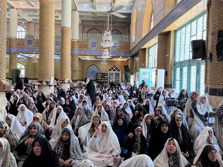 تصاویر/ اقامه نماز جمعه در قرچک