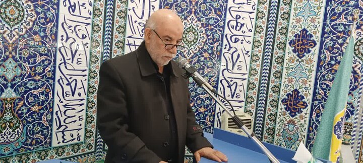 تصاویر/اقامه نماز عبادی سیاسی جمعه در ساوه