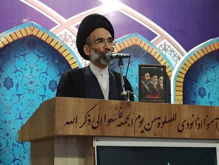 تصاویر؛نماز عبادی سیاسی جمعه کاشان