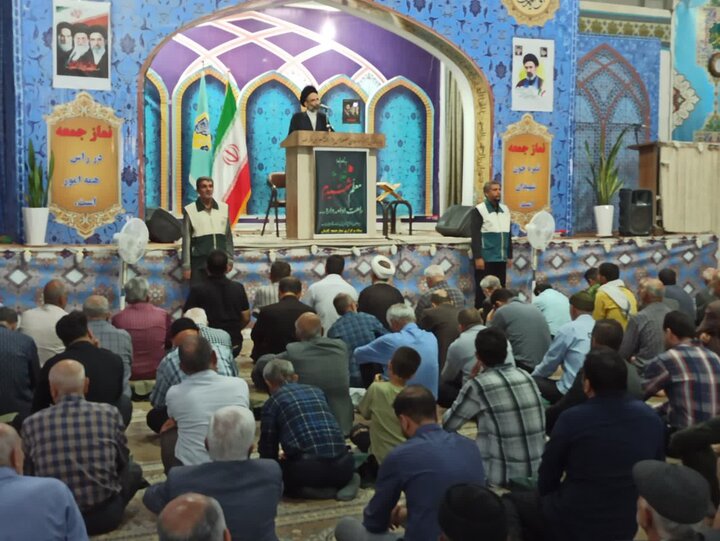تصاویر؛نماز عبادی سیاسی جمعه کاشان