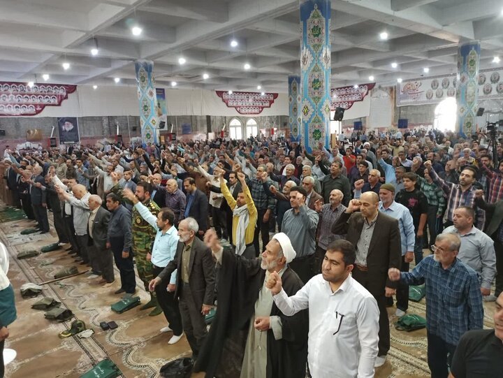 تصاویر؛نماز عبادی سیاسی جمعه کاشان