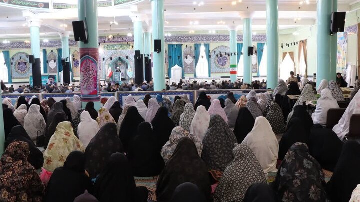 آیین عبادی سیاسی نماز جمعه تکاب