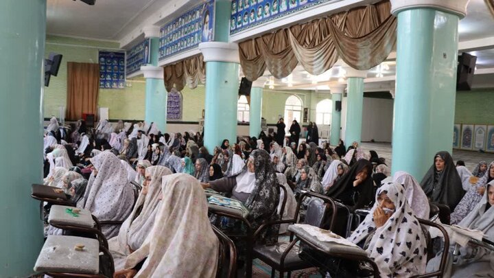 آیین عبادی سیاسی نماز جمعه تکاب