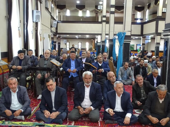 تصاویر/ اقامه نماز جمعه چهاربرج