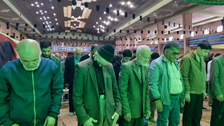 تصاویر/اقامه نماز عبادی سیاسی جمعه در خمین