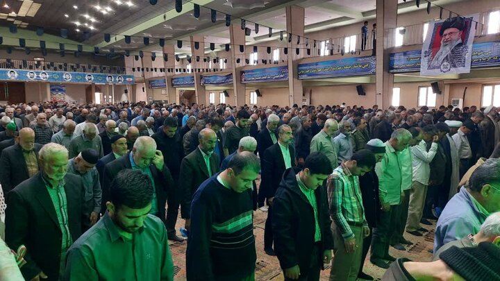تصاویر/اقامه نماز عبادی سیاسی جمعه در خمین