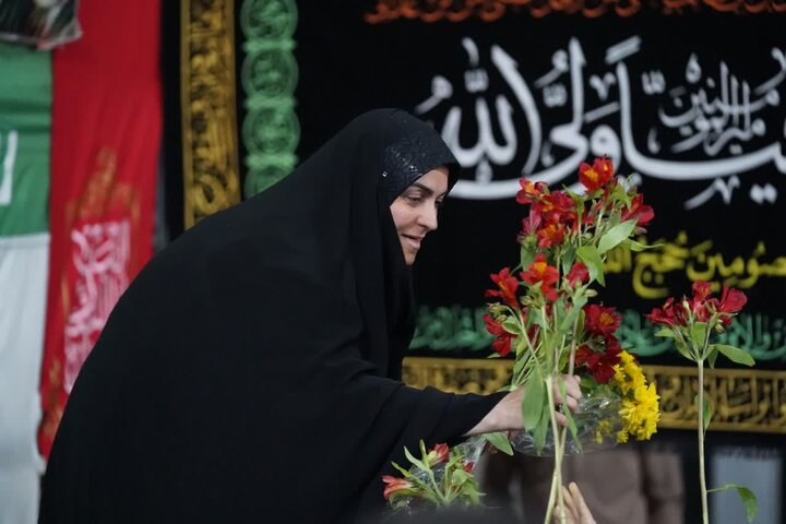 تصاویر/ مراسم بزرگداشت شهیده سمیرا اسدزاده از شهدای جنگ رمضان