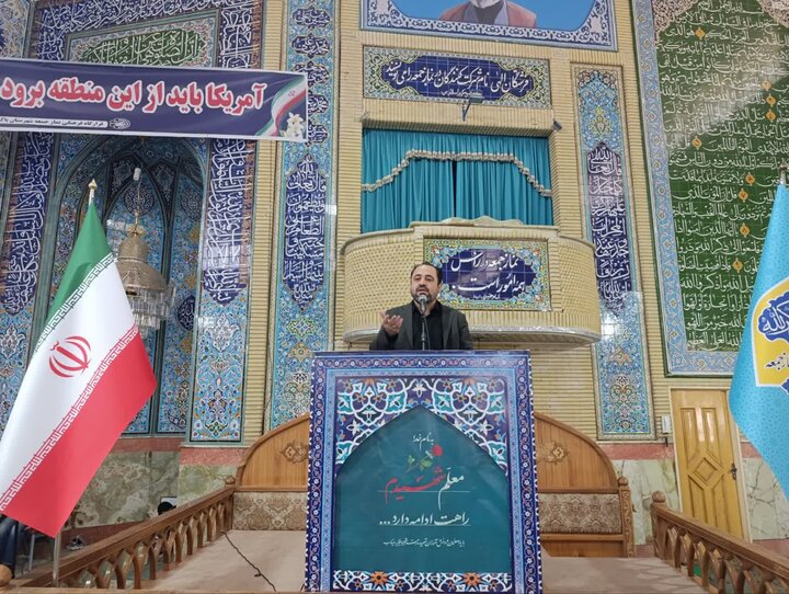 تصاویر/ اقامه نماز عبادی سیاسی جمعه در پاکدشت