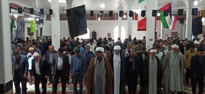تصاویر/ اقامه نمازجمعه شهر دندی