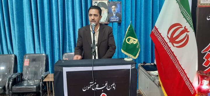 تصاویر/ اقامه نمازجمعه شهر دندی