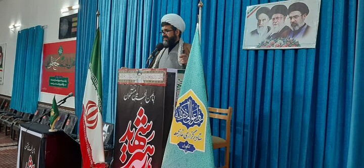 تصاویر/ اقامه نمازجمعه شهر دندی