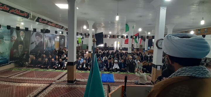 تصاویر/ اقامه نمازجمعه شهر دندی