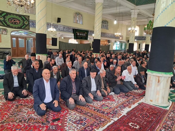 تصاویر/ اقامه نمازجمعه شهر خسروشاه