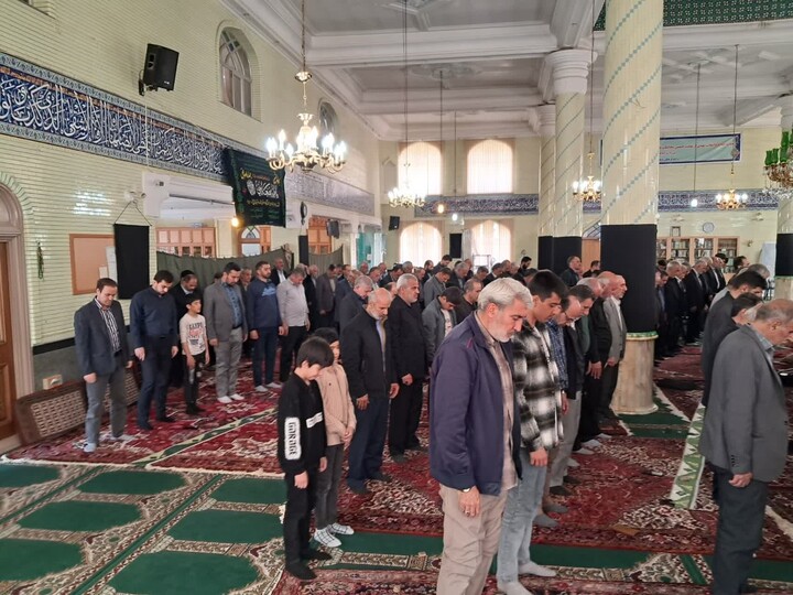 تصاویر/ اقامه نمازجمعه شهر خسروشاه