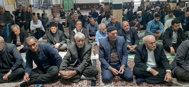 تصاویر/ اقامه نمازجمعه شهر دندی