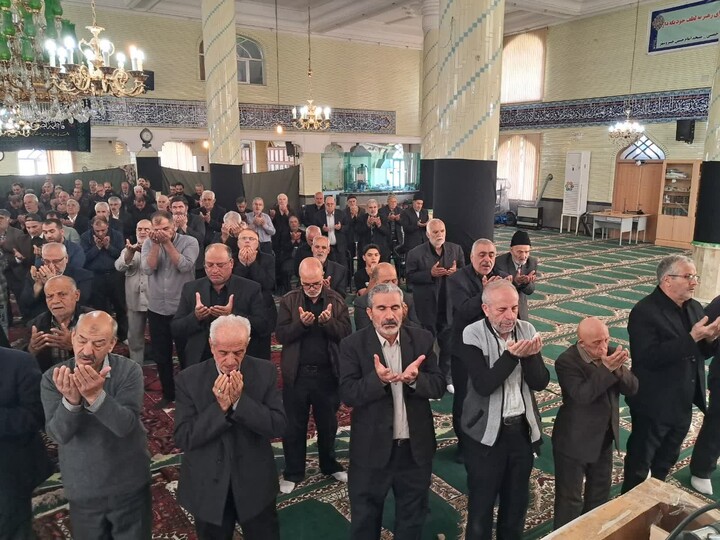 تصاویر/ اقامه نمازجمعه شهر خسروشاه