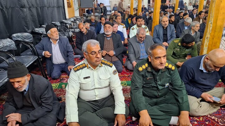 تصاویر/ اقامه نمازجمعه شهر عجب شیر