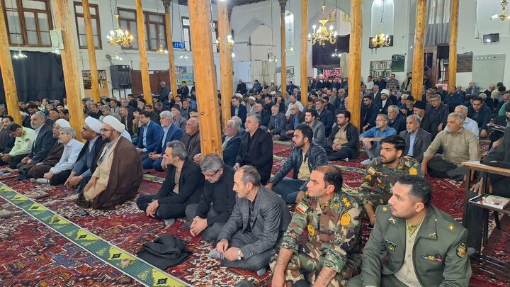 تصاویر/ اقامه نمازجمعه شهر عجب شیر