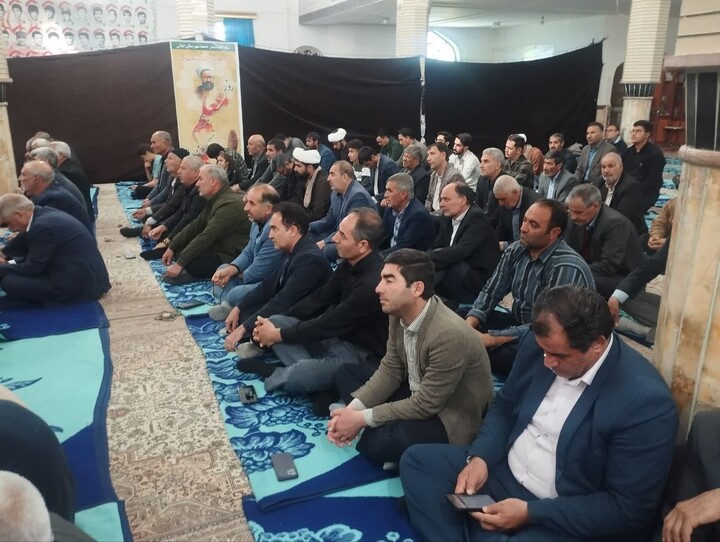 تصاویر/ اقامه نمازجمعه شهر لیلان
